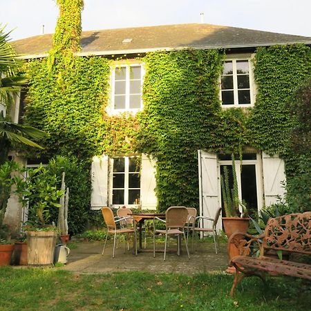 Les Loges Du Chaudron Bed and Breakfast La Chapelle-aux-Choux Εξωτερικό φωτογραφία