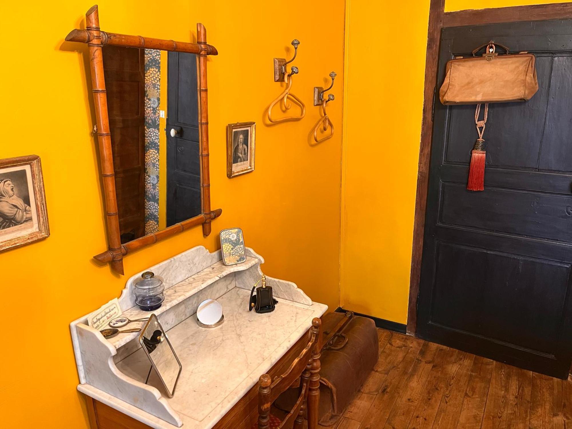 Les Loges Du Chaudron Bed and Breakfast La Chapelle-aux-Choux Εξωτερικό φωτογραφία