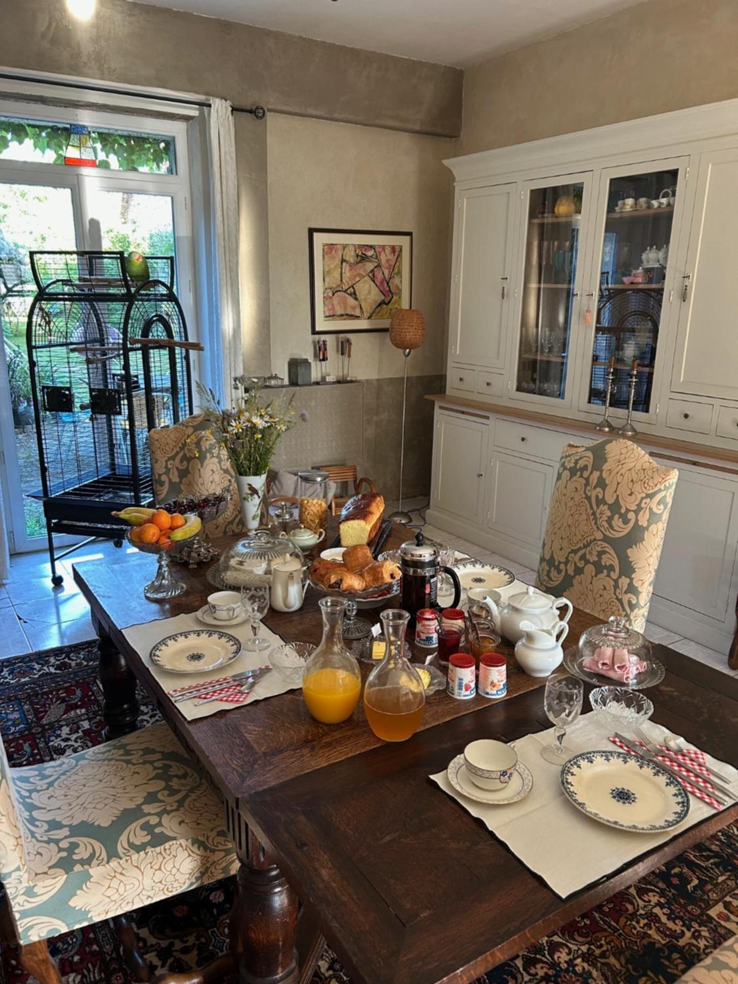 Les Loges Du Chaudron Bed and Breakfast La Chapelle-aux-Choux Εξωτερικό φωτογραφία